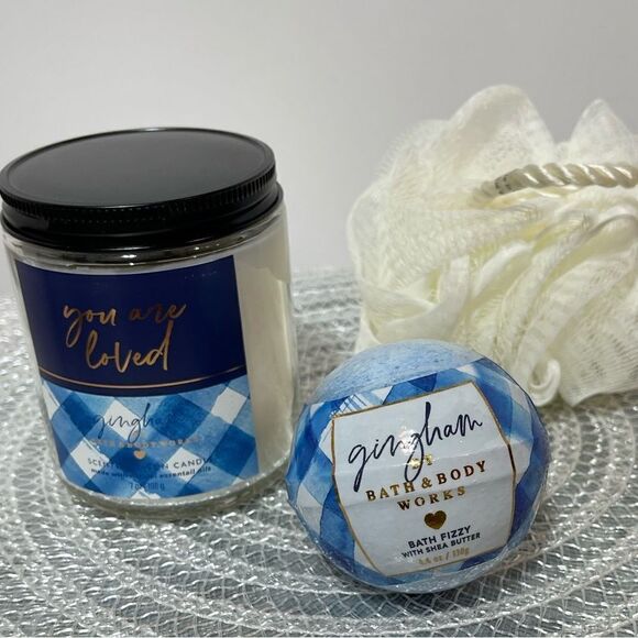 BBW Gingham Single Wick Candle, Loofah Shower Puff and Bath Fizzy set of 3 NWT - Picture 3 of 6